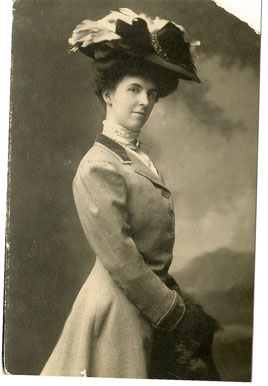 The Grandmother Maggie Sands, who was a great beauty in her day of US resident Charlie Albers - photo kindly provided from him